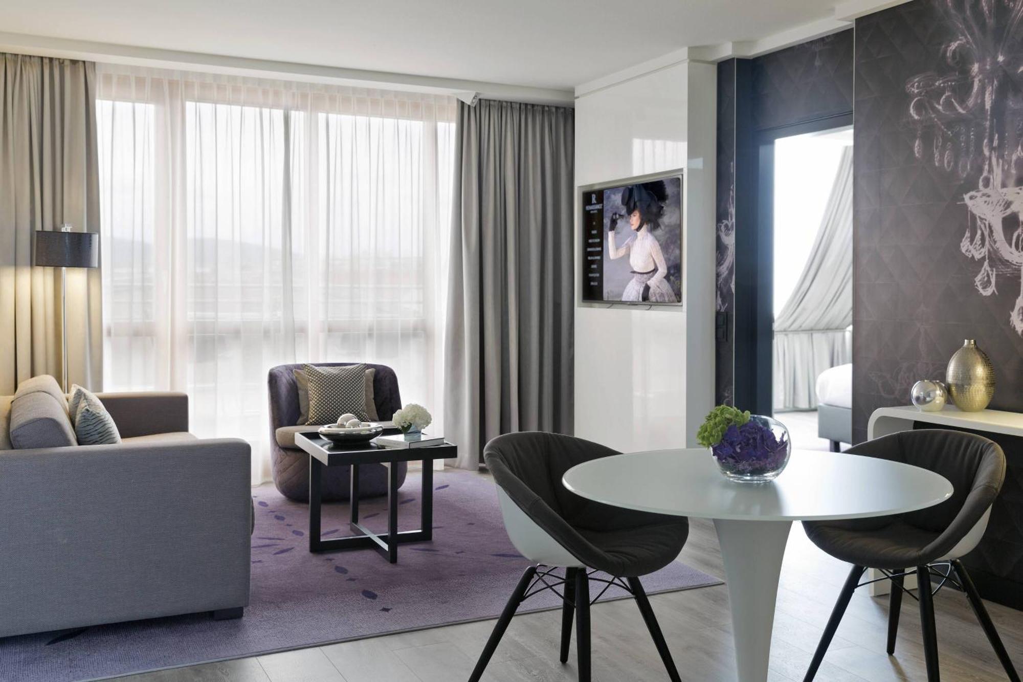 Hotel Renaissance 4*